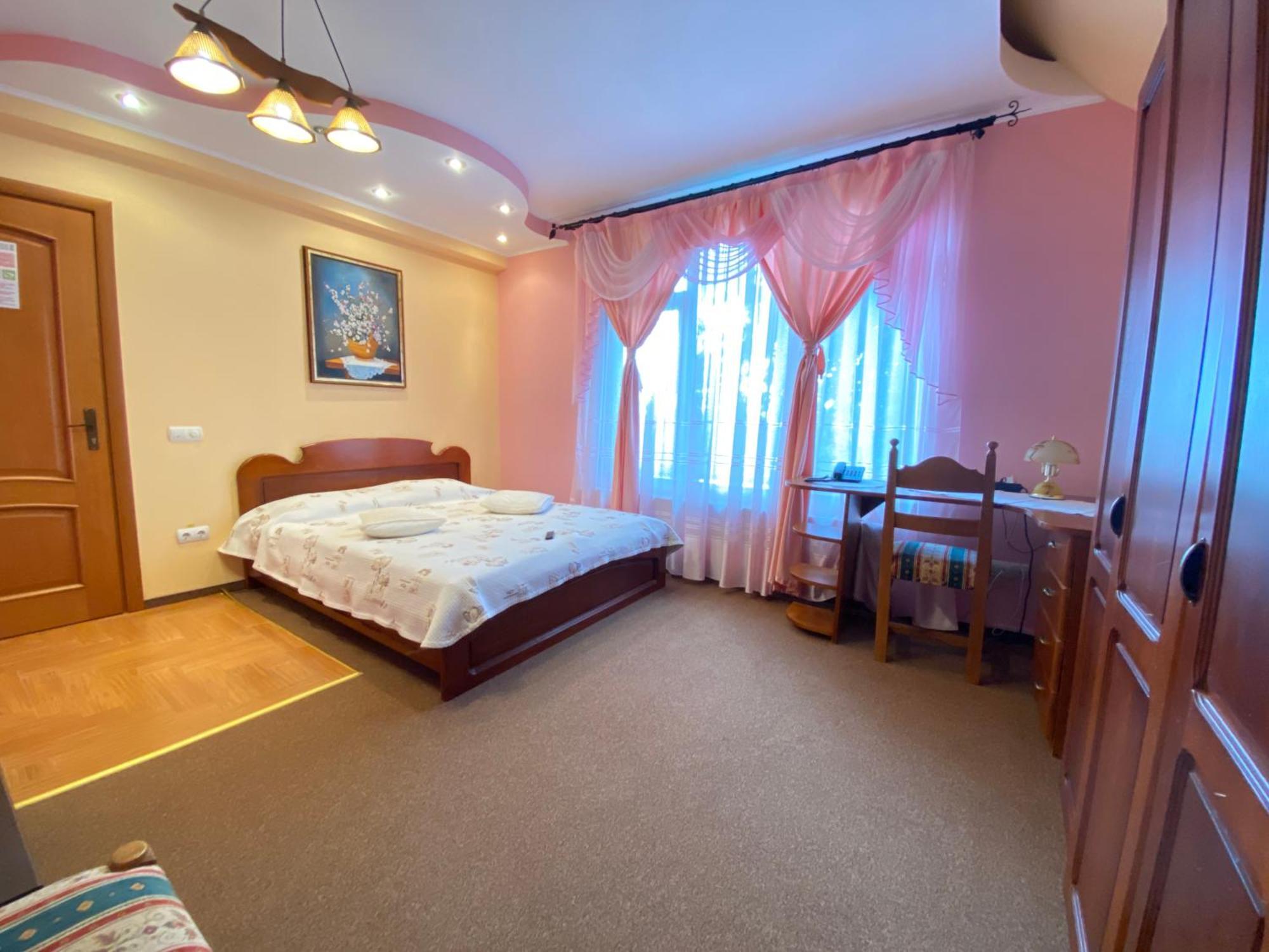 Pensiunea Crocus - Sauna & Billiard Poiana Brasov Ruang foto